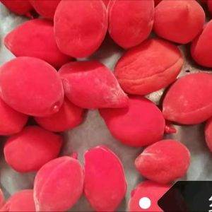 He Red Peach